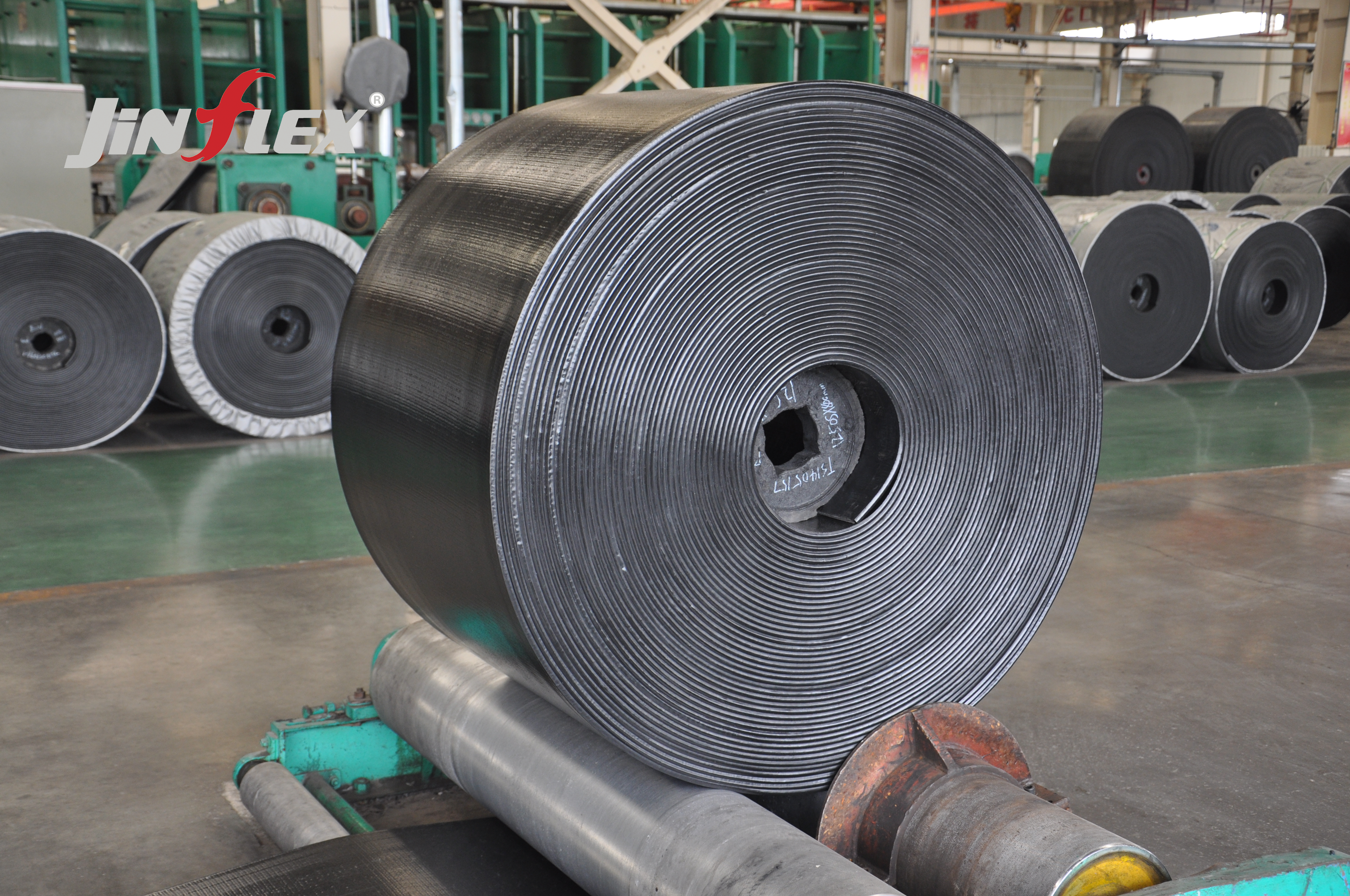 Advantages of Steel Wire Conveyor Belt